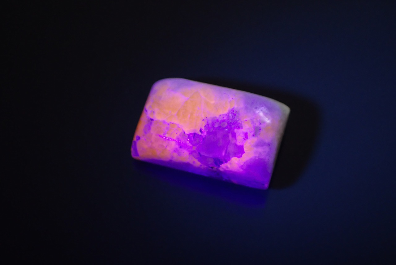 アウイナイトインクォーツ　3.07ct　[D3-303]