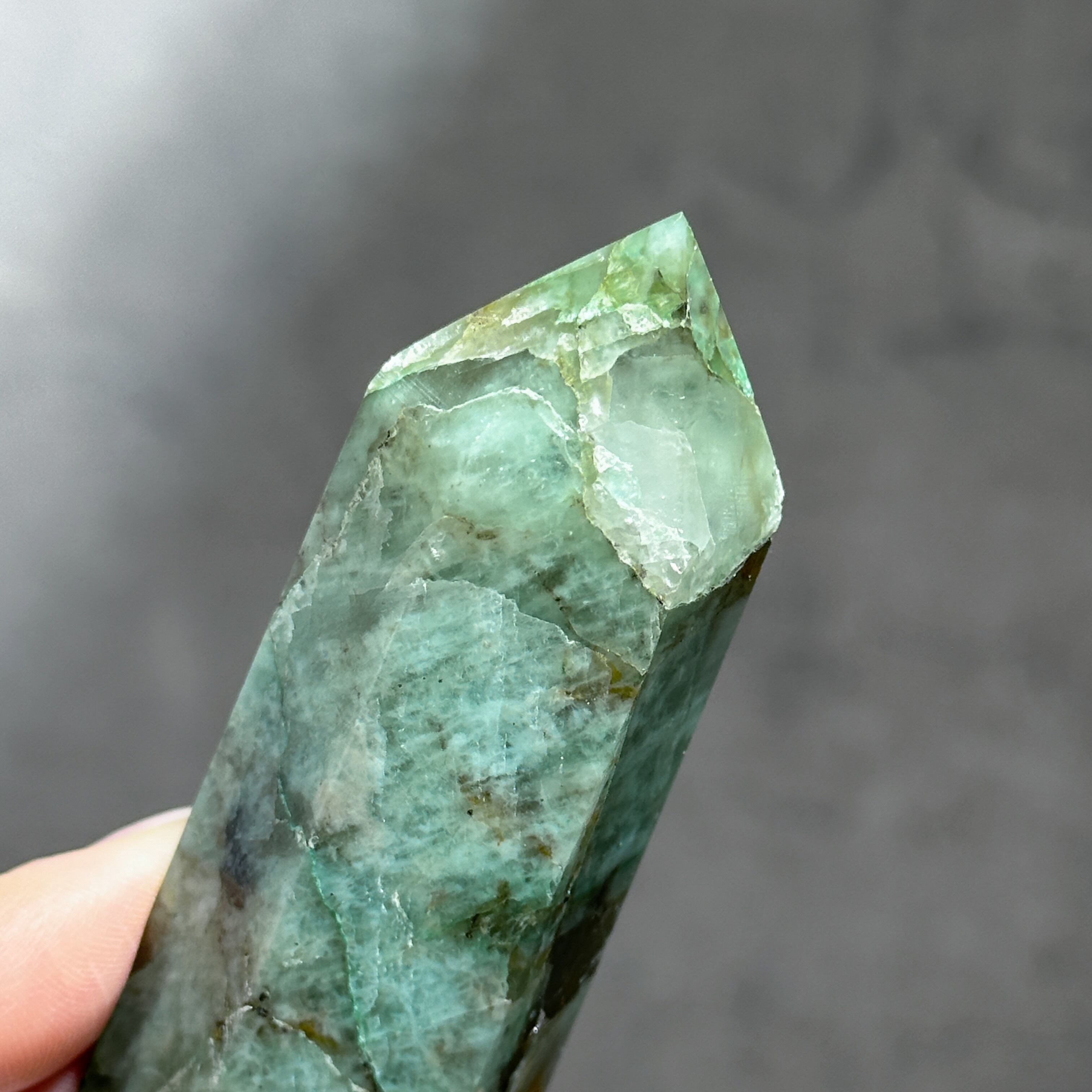 天然石　月　フェニックスストーン　台座付き フェニックスストーン タワー14◇ Phoenix Stone ◇天然石・鉱物