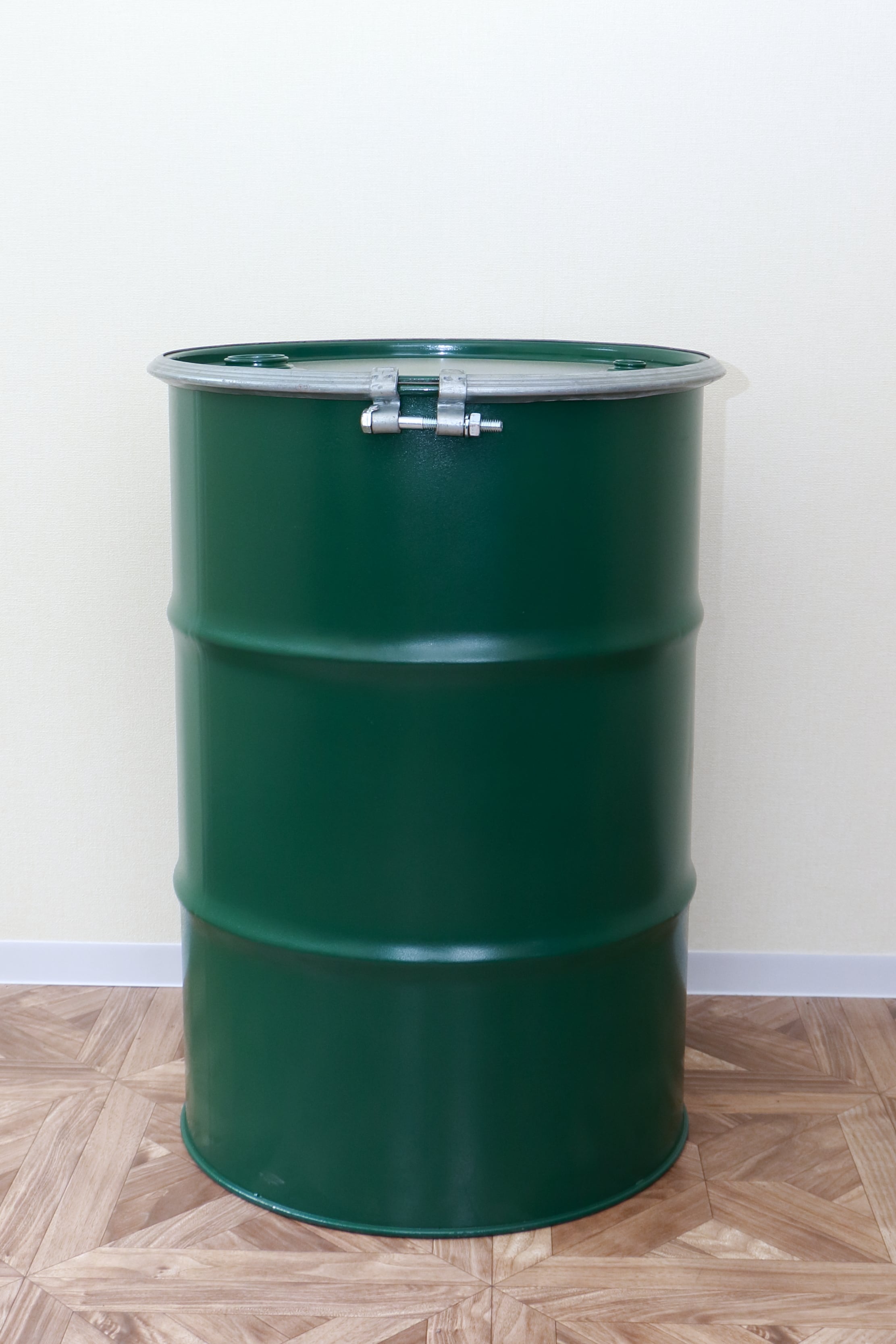 サビ・腐食に強いドラム缶 | 有限会社 富士エコティック