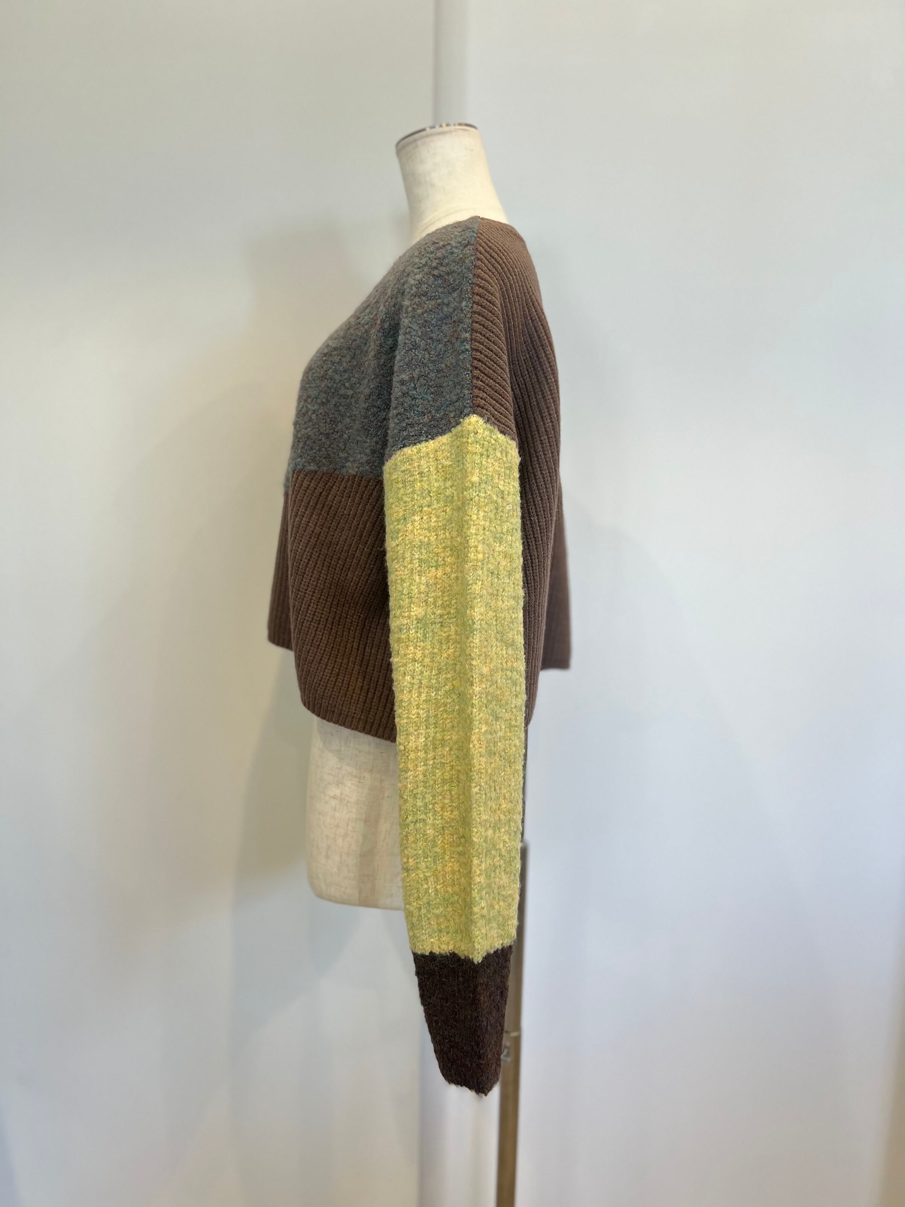 【SELECT】カラーブラックショート丈ニット　29-0451