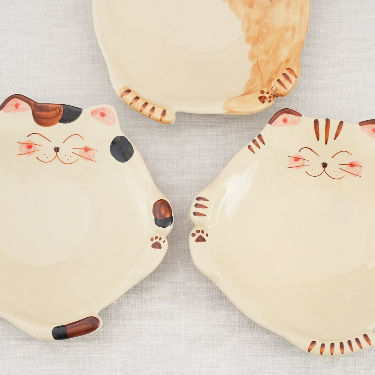 ゆずりは工房　ねこ　大皿　せともの　食器　猫 torizara_neko6_02.jpg