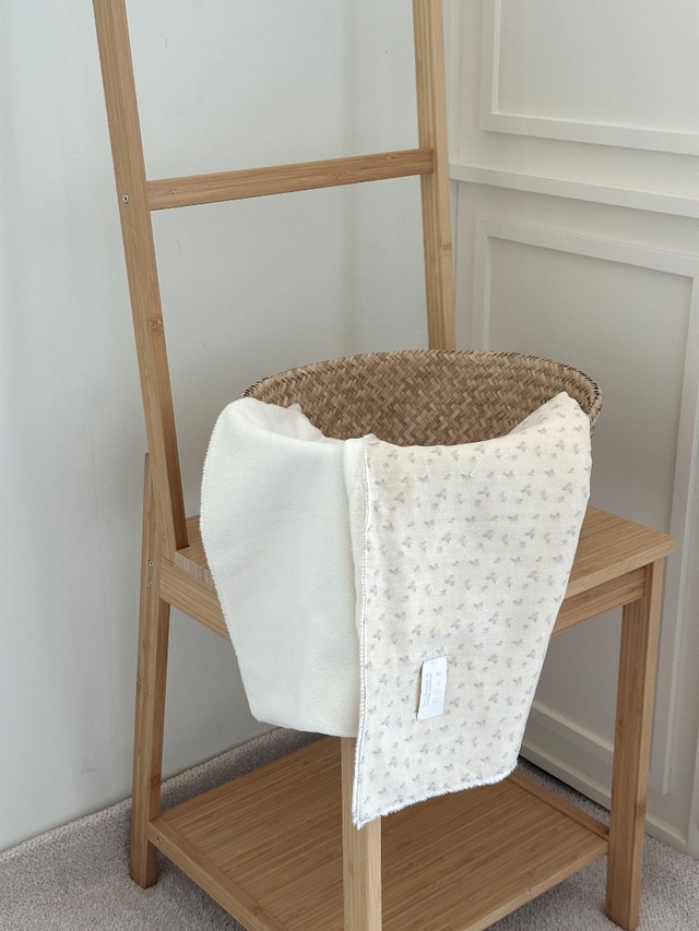 〈予約アイテム〉EYOU / ベルア ブランケット