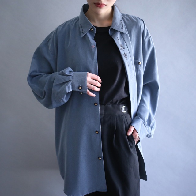 "刺繍" fly-front minimal design good detail button loose shirt