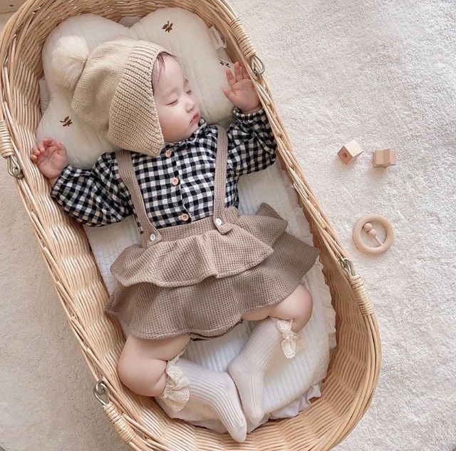 【即納】フリルスカート付きロンパース