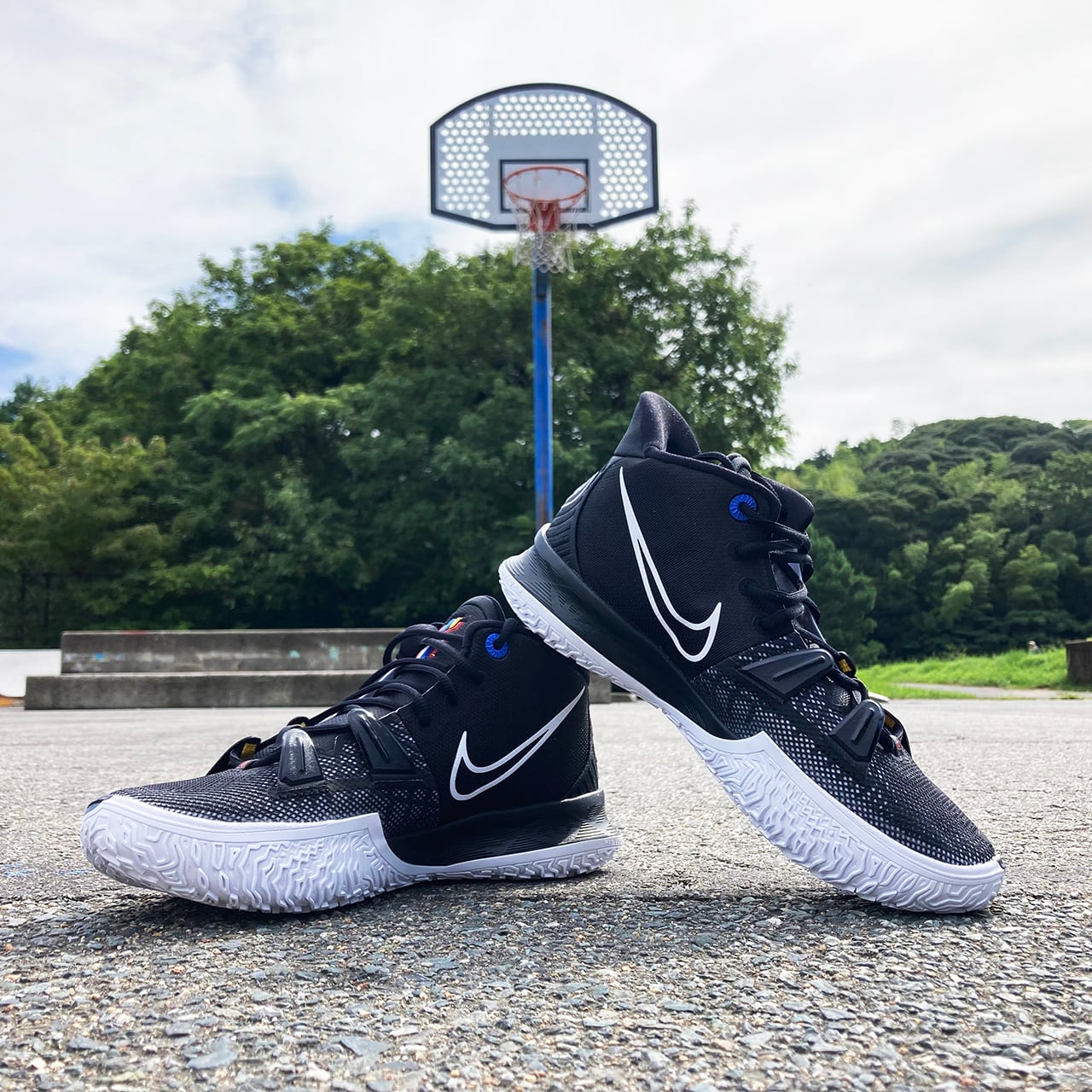 (在庫あり)新品 NIKE KYRIE 7 EP27.5cmカイリーCQ9327