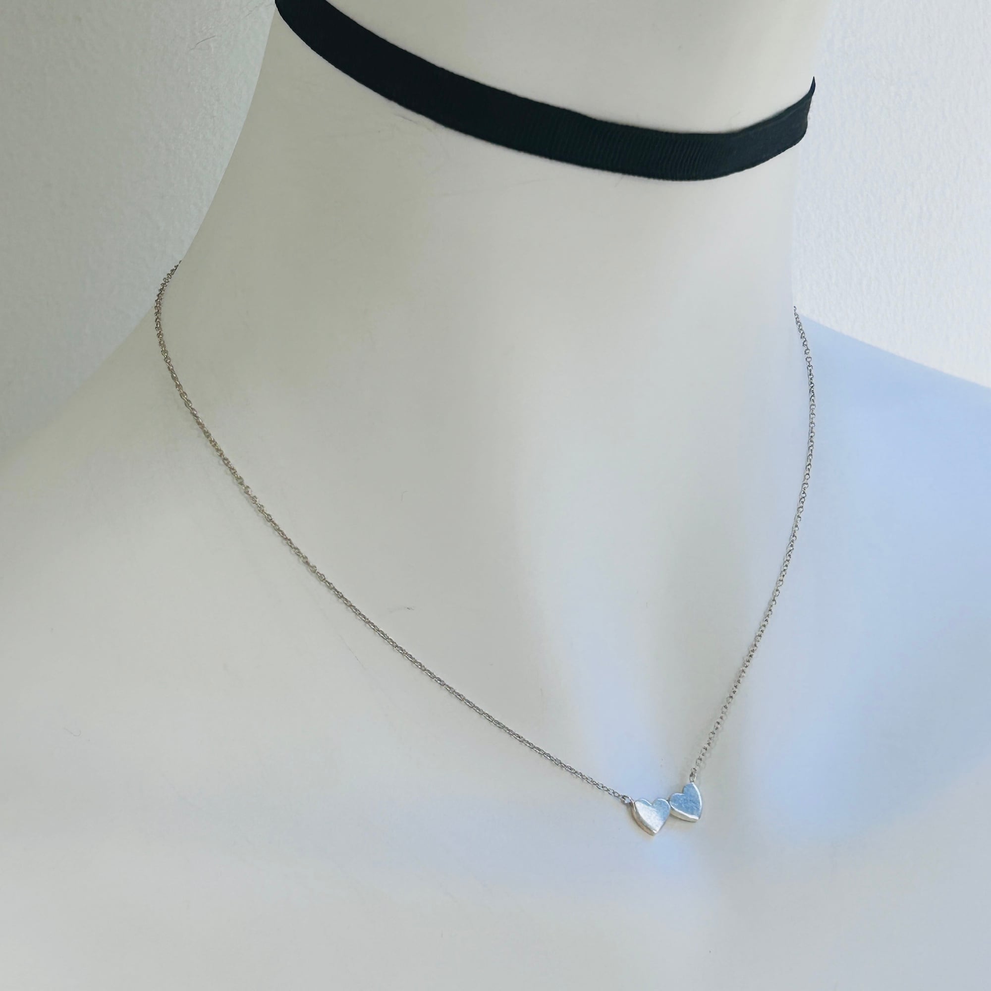 シルバー925 ミニダブルハートネックレス（41 / 46cm） | Milo