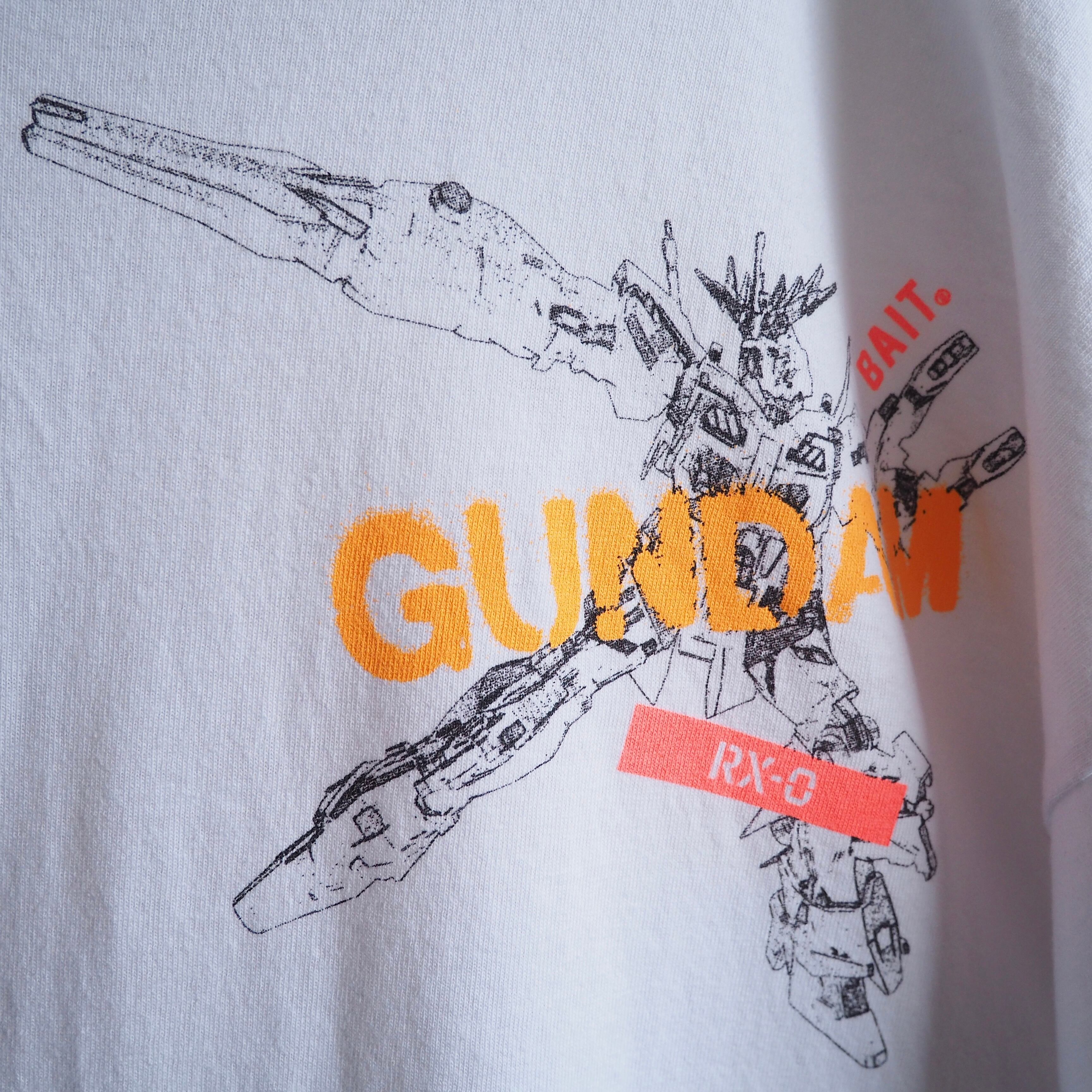 ” GUNDAM UNIVERSE ” ” BANSHEE NORN ” graphic printed loose Tee (made in Usa)
