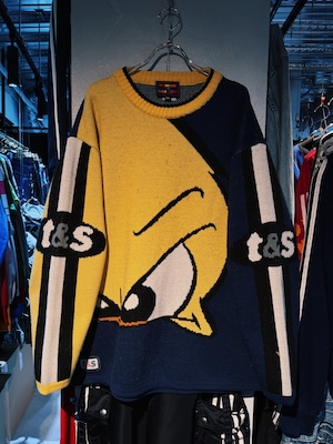 【D4C】"Tweety" character navy×yellow color full pattern knit