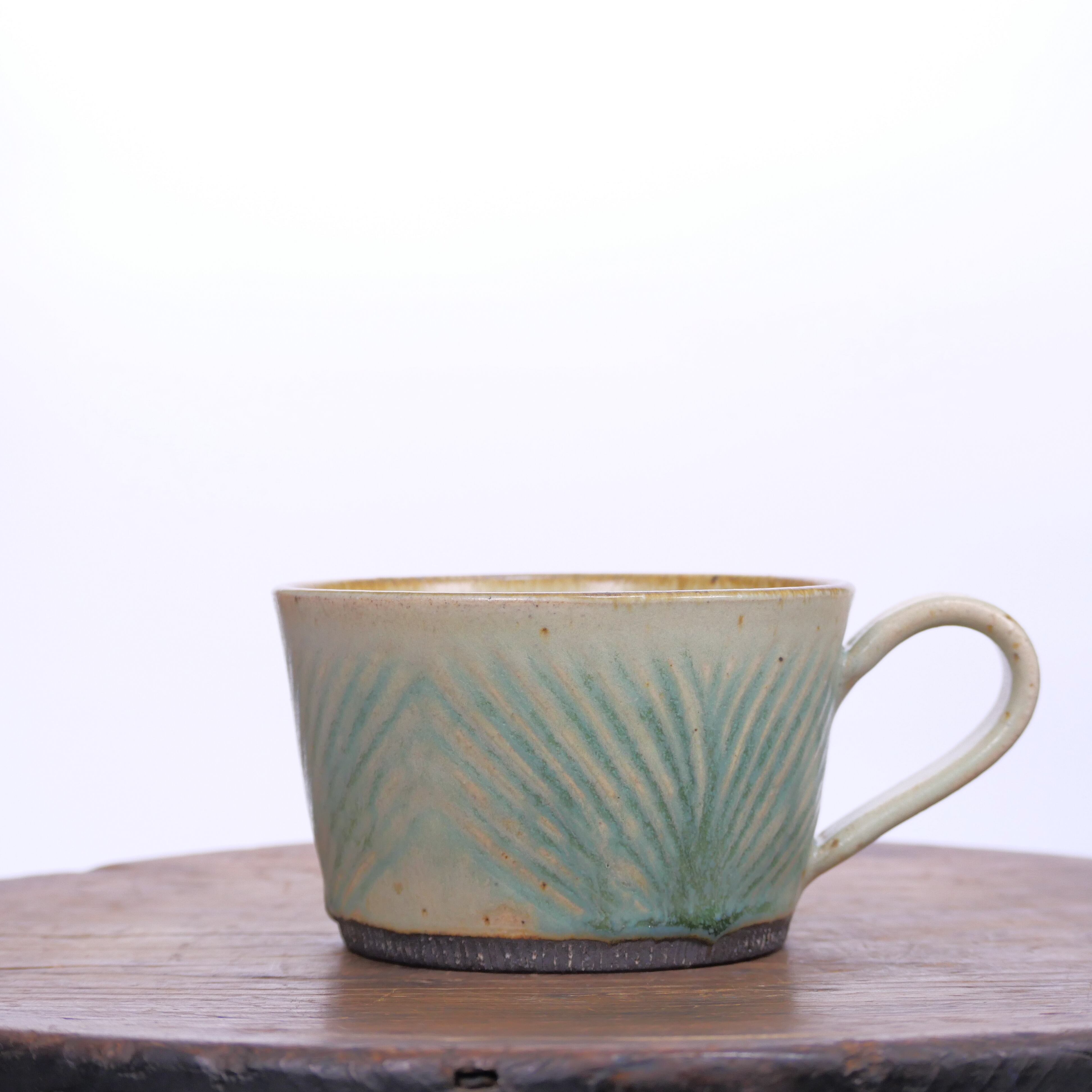 伊丹裕子 Big マグ(緑) 【陶器】(再入荷) 2024022801