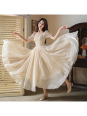 【0069】Party Chic Ballet Short Sleeve Dress