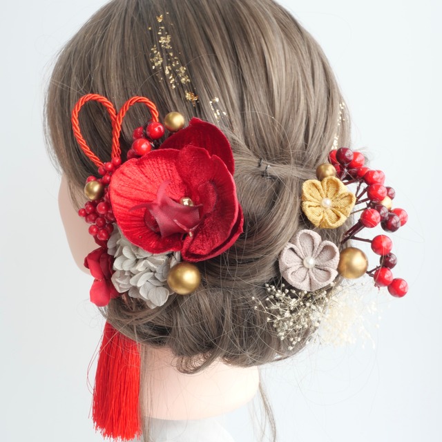 A503 ドライフラワー　髪飾り　赤　卒業式　袴　成人式　振袖　結婚式　和装