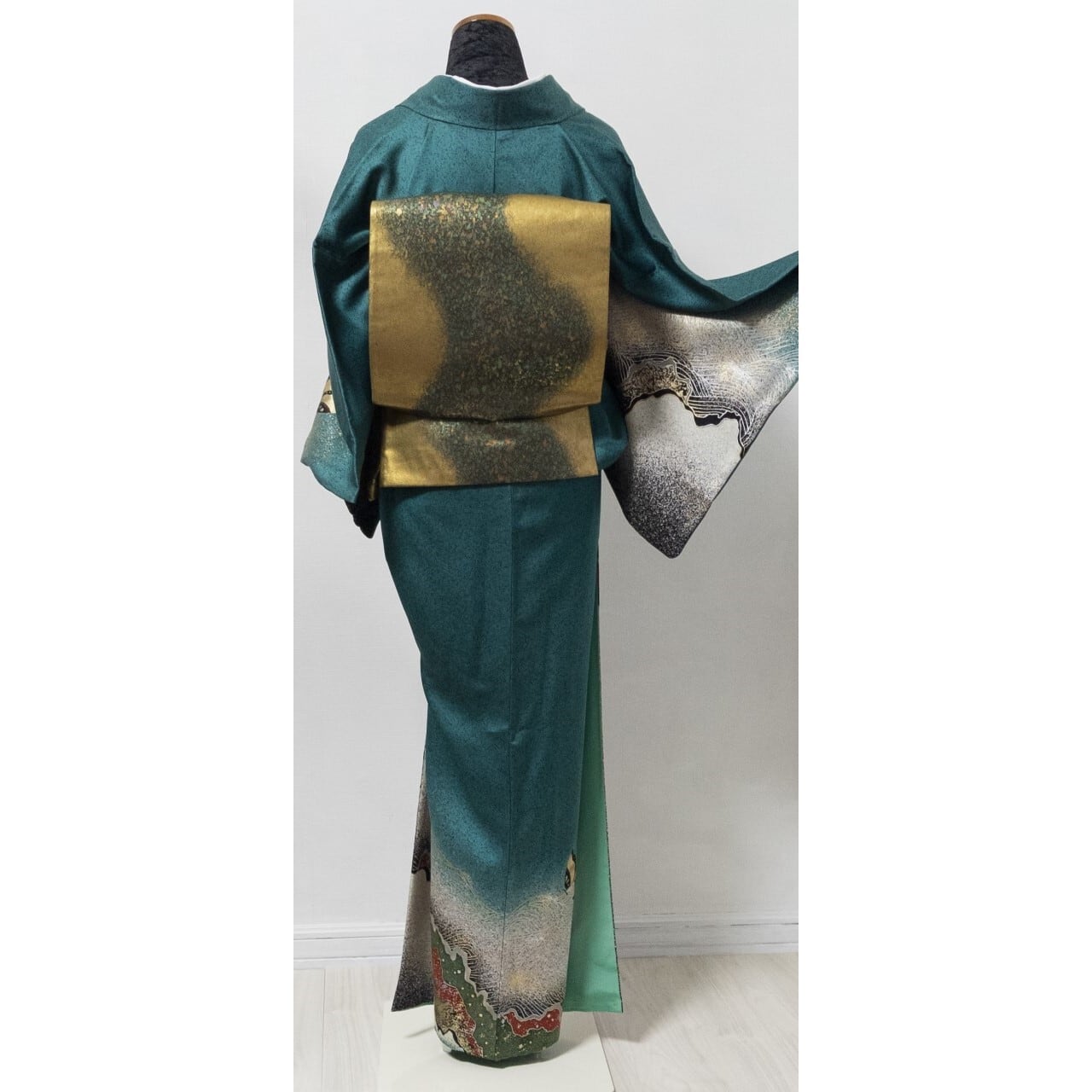 s-14 美品　やまと謹製　訪問着　正絹　裄68 トールサイズ　モスグリーン s-14 美品 やまと謹製 訪問着 正絹 裄68 トールサイズ モスグリーン 色