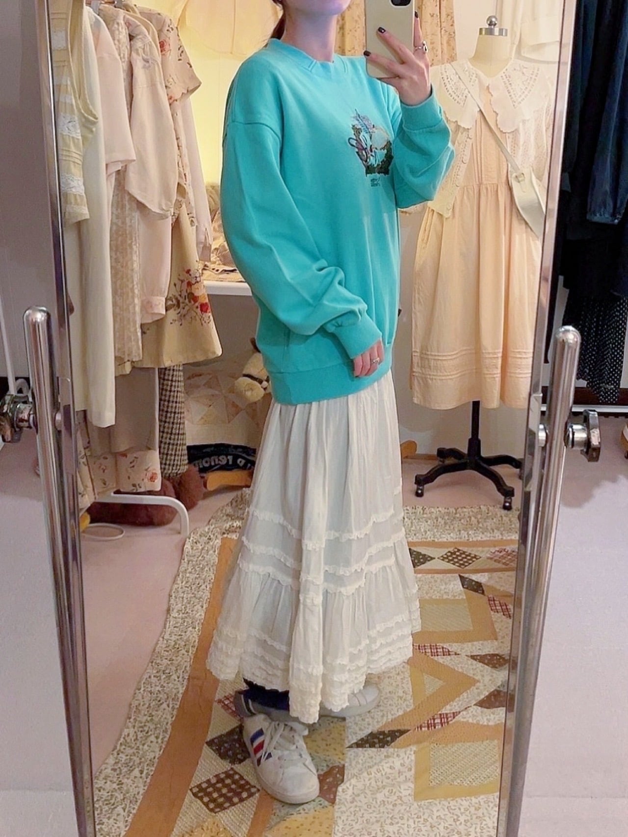 racket embroidery green sweat