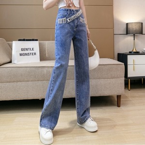 ボトムス レディース 送料無料 セミフレア ケミカルウォッシュ ハイライズ ハイウエスト ビジュー パール 刺繍 ワイド  スリット フェイクベルト セミフレア ダメージパンツ ジーパン 着痩せ 体形カバー インスタ トレンド きれいめ かっこいい かわいい クール  アクティブ  お出かけ メンズライク ルーズ こなれ感 ストレートデニム ウォッシュデニム 洗い加工 スプリット スリット ウォッシュ ハイウエスト ワイドパンツ ラフ ナチュラル アメカジ ジーンズ ライトブルー ほつれ加工 フリンジ