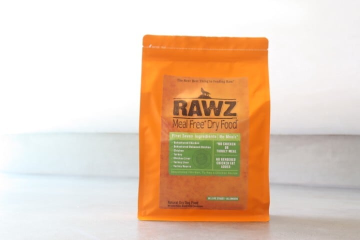 ラウズ ディハイドレイテッドチキン、ターキー&チキン レシピ RAWZ
