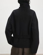 カシミヤ混ウール ハイネックショートコート