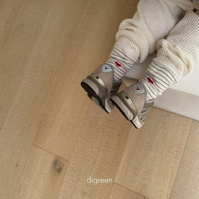 Loves SOCKS