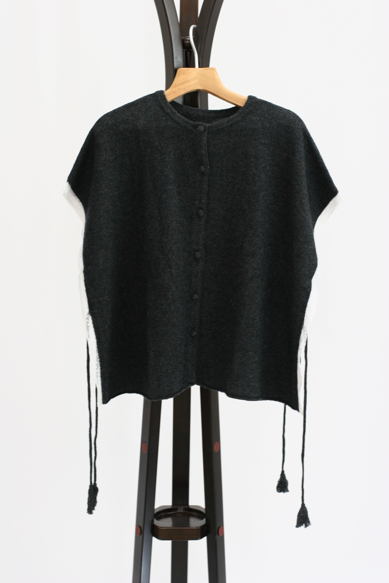 【Gauze#】Sonia LEAVER LACE KNIT VEST（G1235）