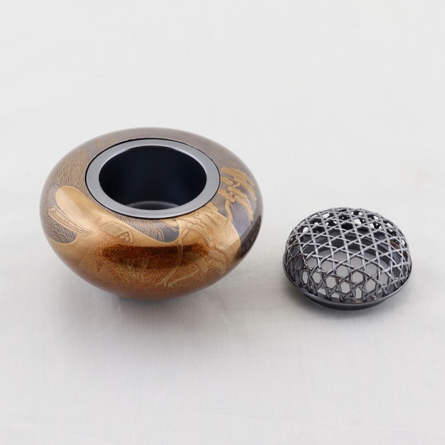 1914  輪島塗　香炉／三つ足形／塩釜蒔絵