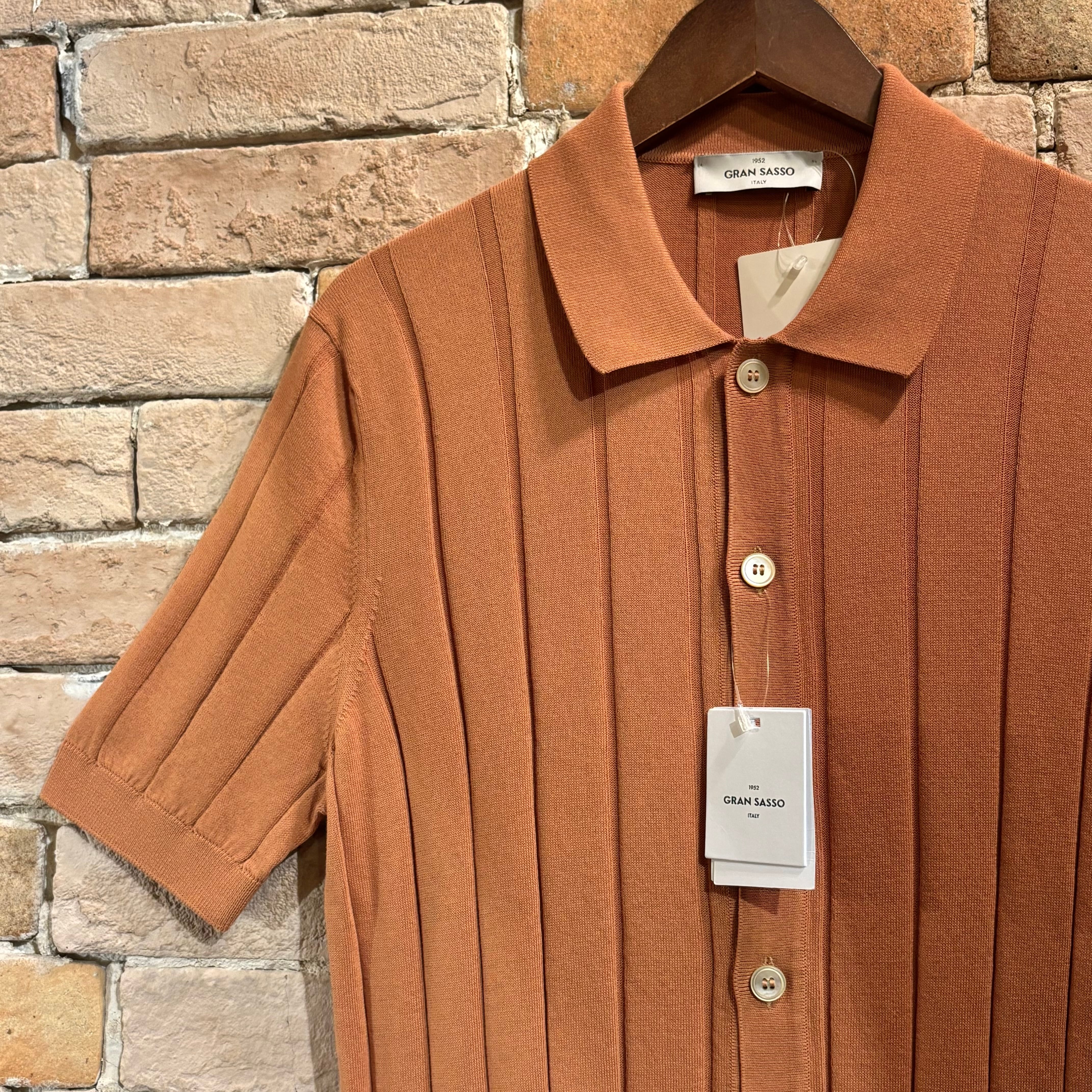 Gran Sasso 未使用品 サイズ50 フルオープン 半袖ニット イタリア製