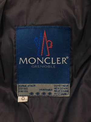 MONCLER(モンクレール)アシンメトリーファーダウンジャケット/ネイビー