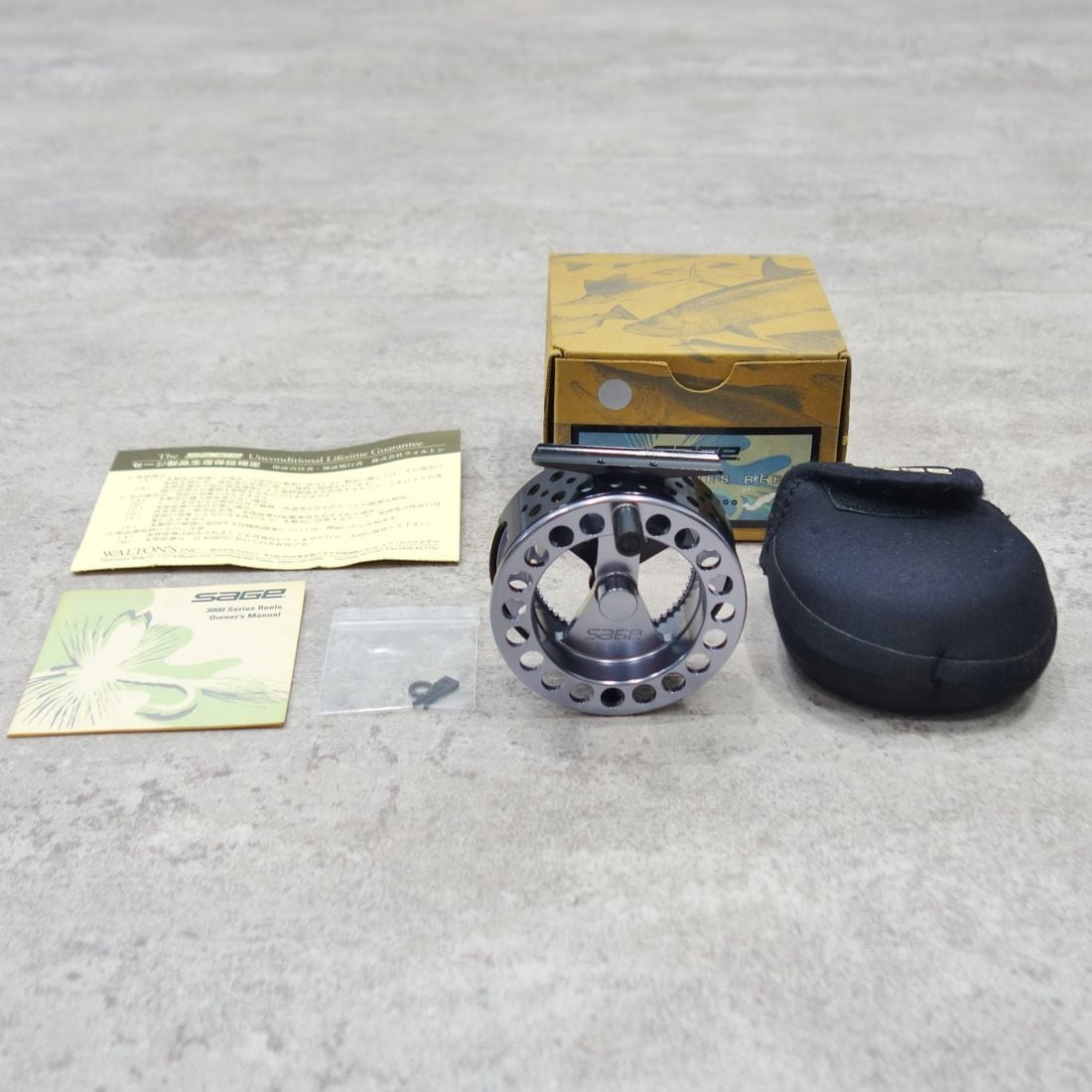 極美品 ミニマルワークス MINIMAL WORKS ULTARI OLIVE ウルタリ
