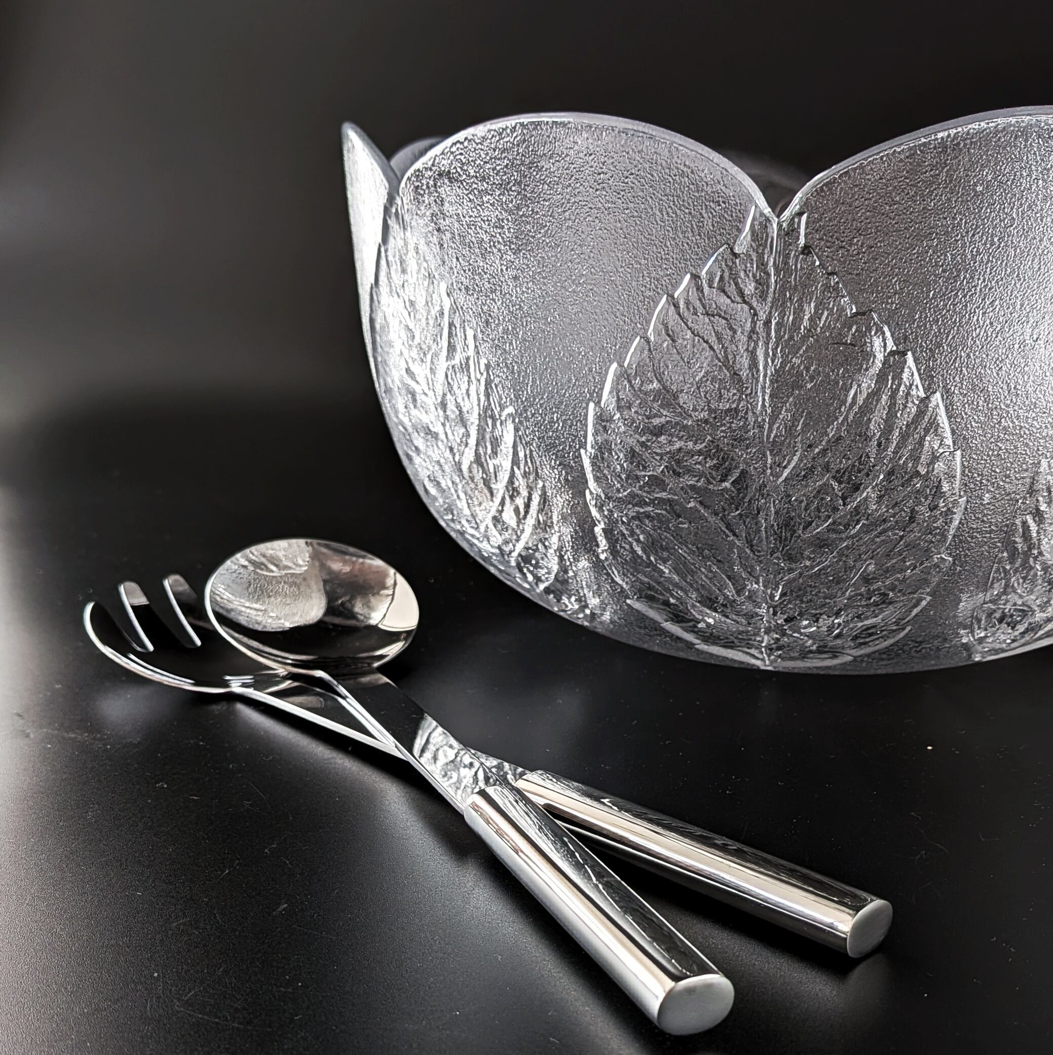 Party Leaf Bowl by Ann & Göran Wärff for Kosta Boda コスタ・ボダ