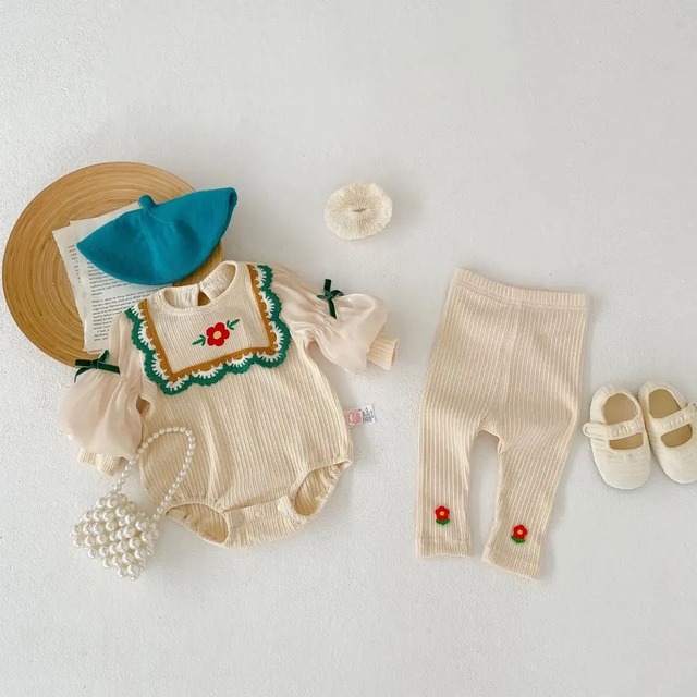 フラワー刺繍パンツ