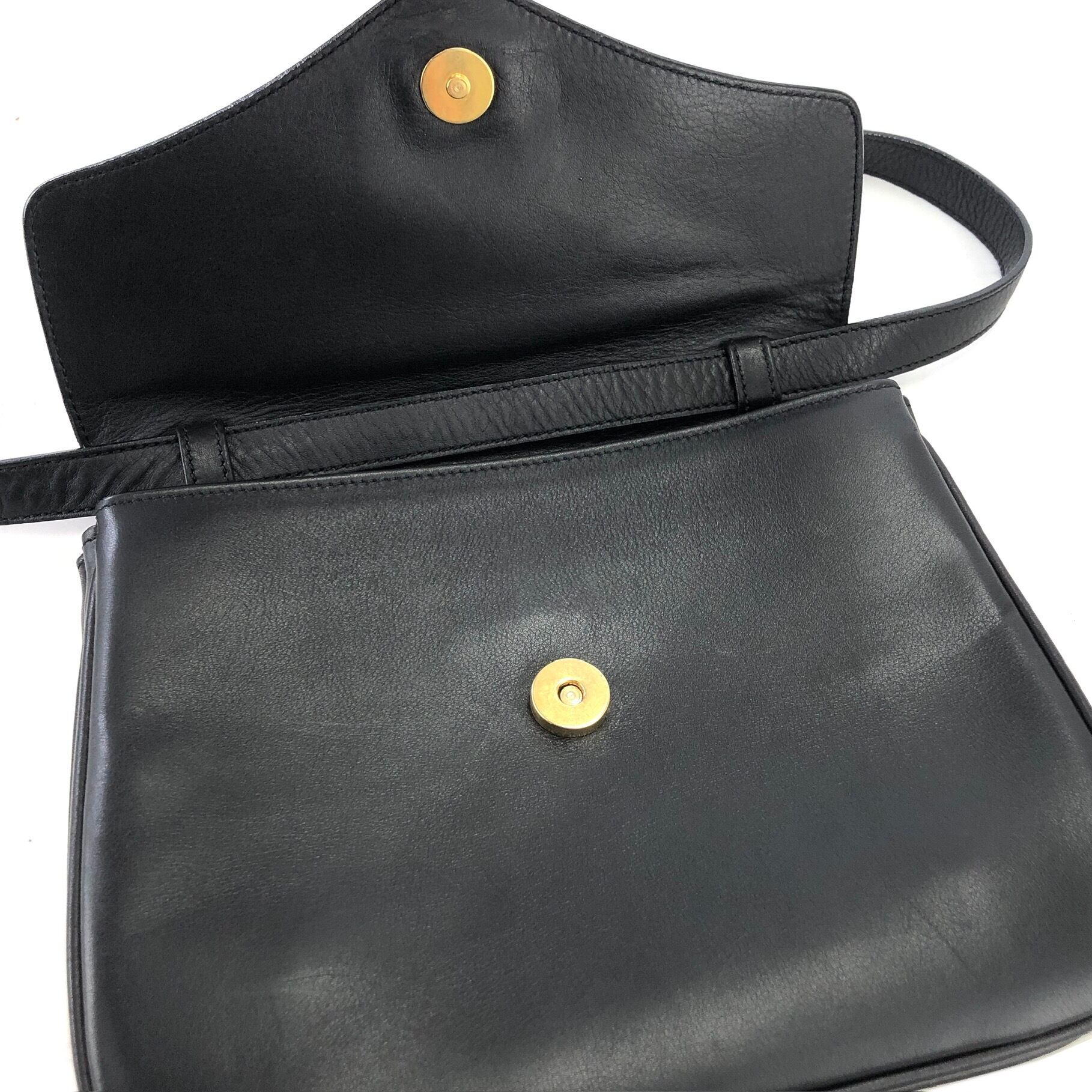 CELINE セリーヌ ロゴプレート レザー クロスボディ ショルダーバッグ