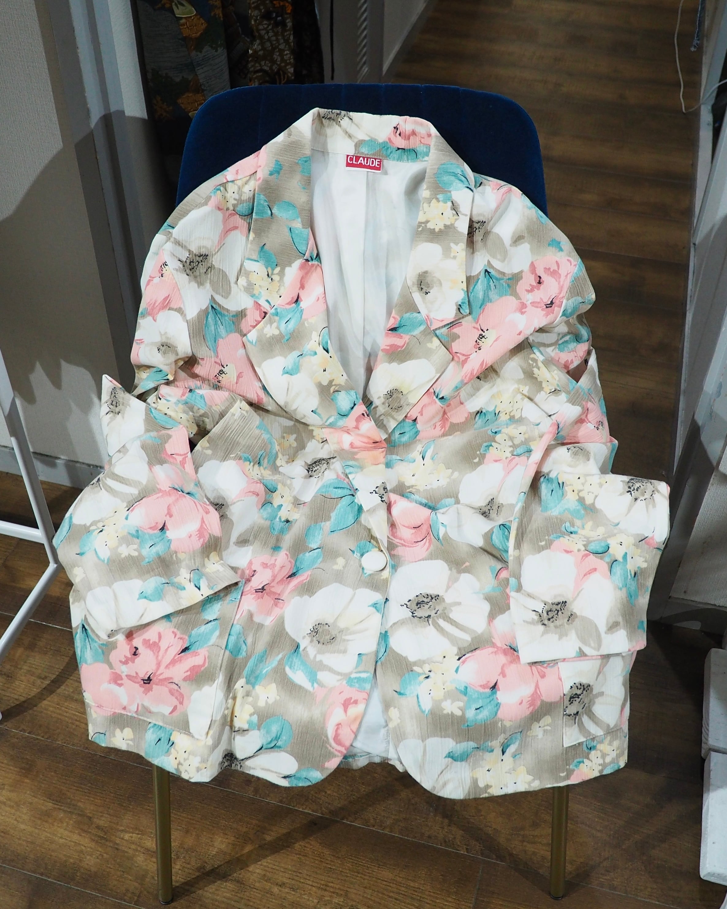 Beautiful Flower pattern vintage loose Easy Tailored Jacket