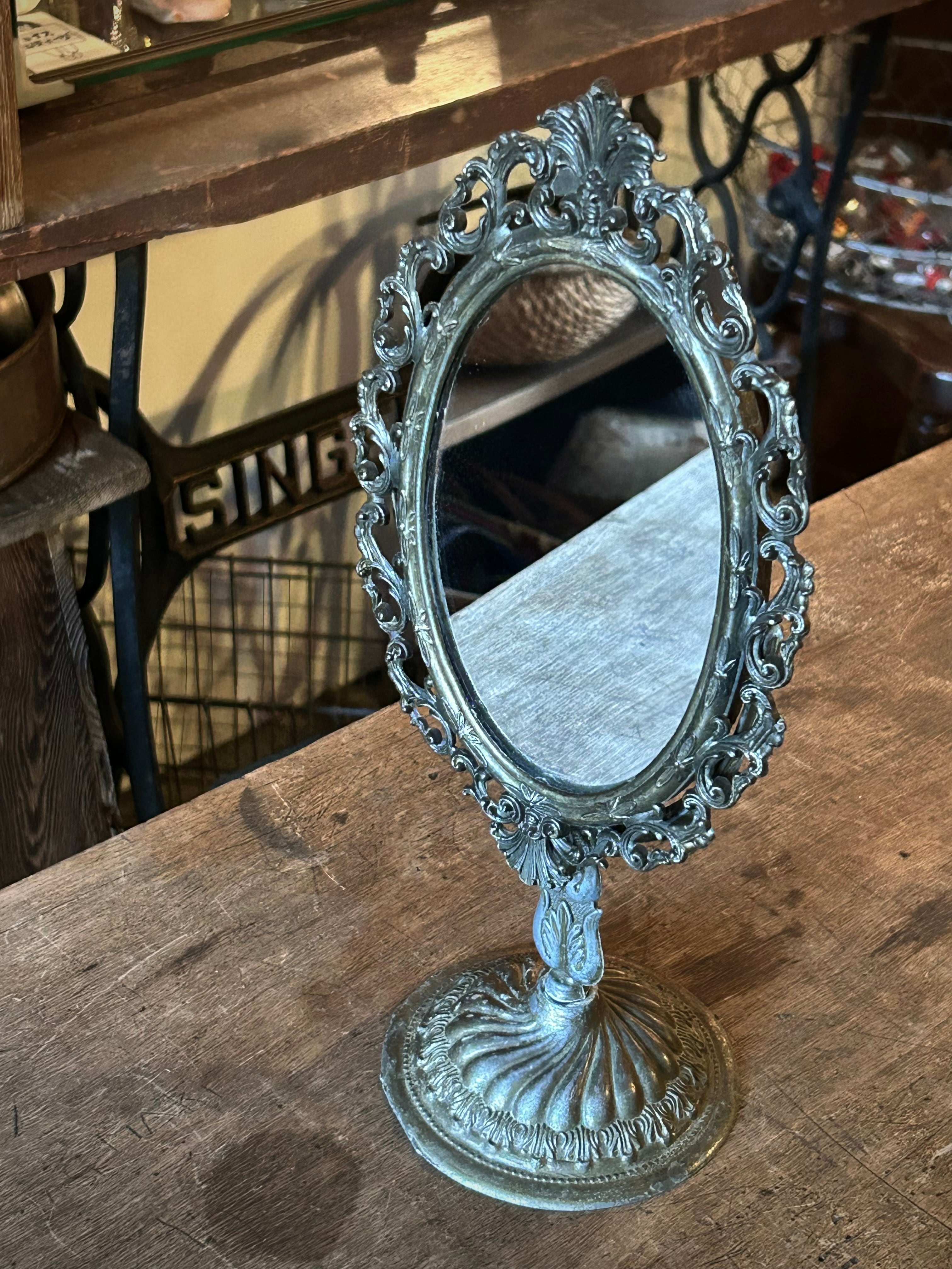 ヴィンテージ 　ブラック＆ホワイト テリア 　ベストフレンド アンティーク アンティーク家具やステンドグラス・ドア・雑貨の販売｜ビクトリアン