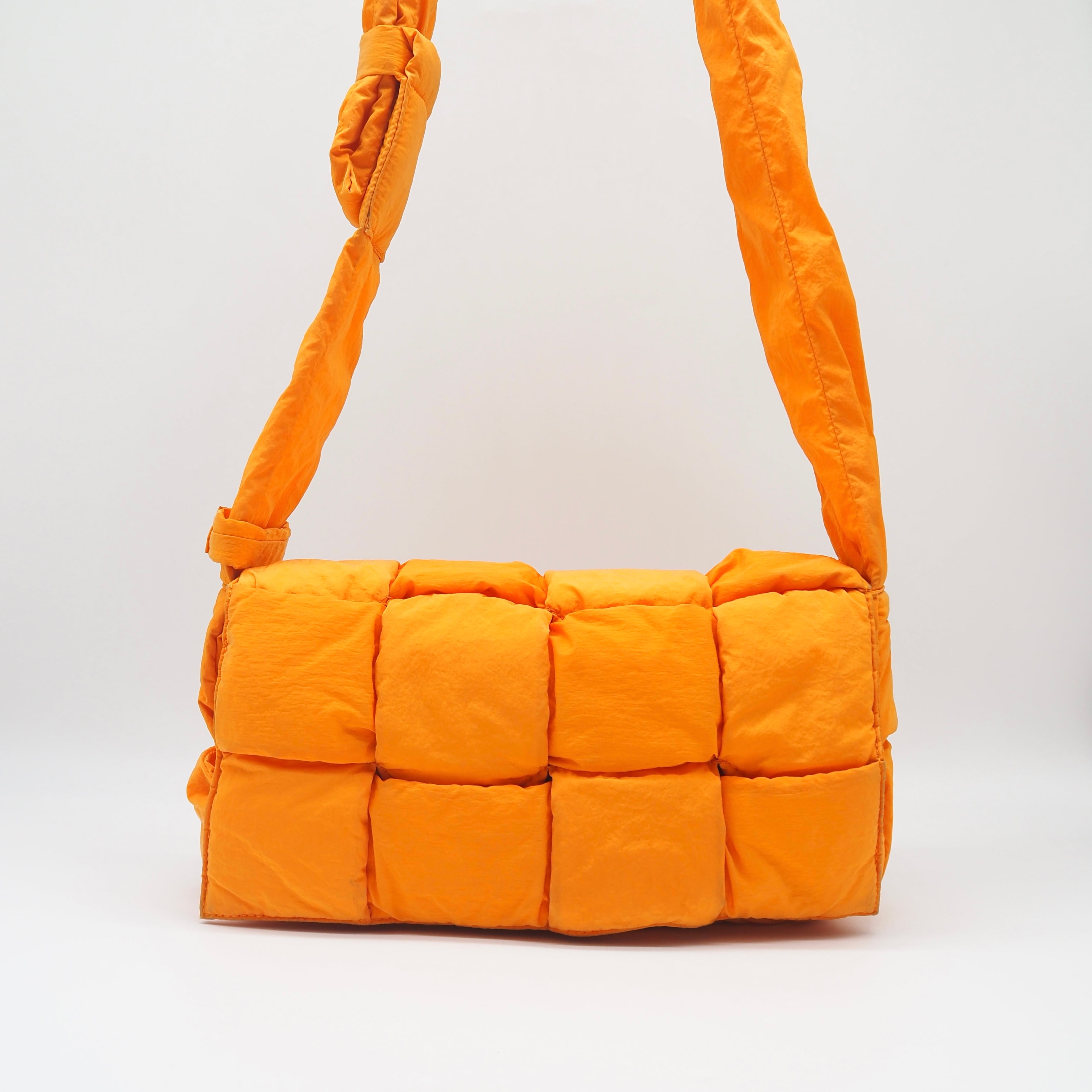 付属品付き】Bottega Veneta パデットテック カセット ショルダー