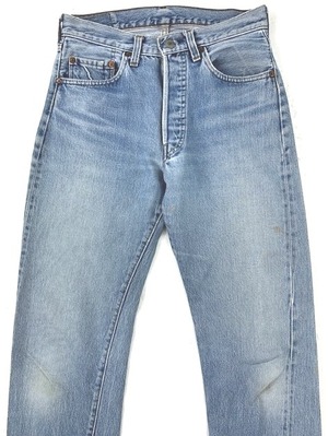 M-100 リーバイス Levis501古着 1983年赤耳 米国製刻524　W 75cm  股下 77cm　