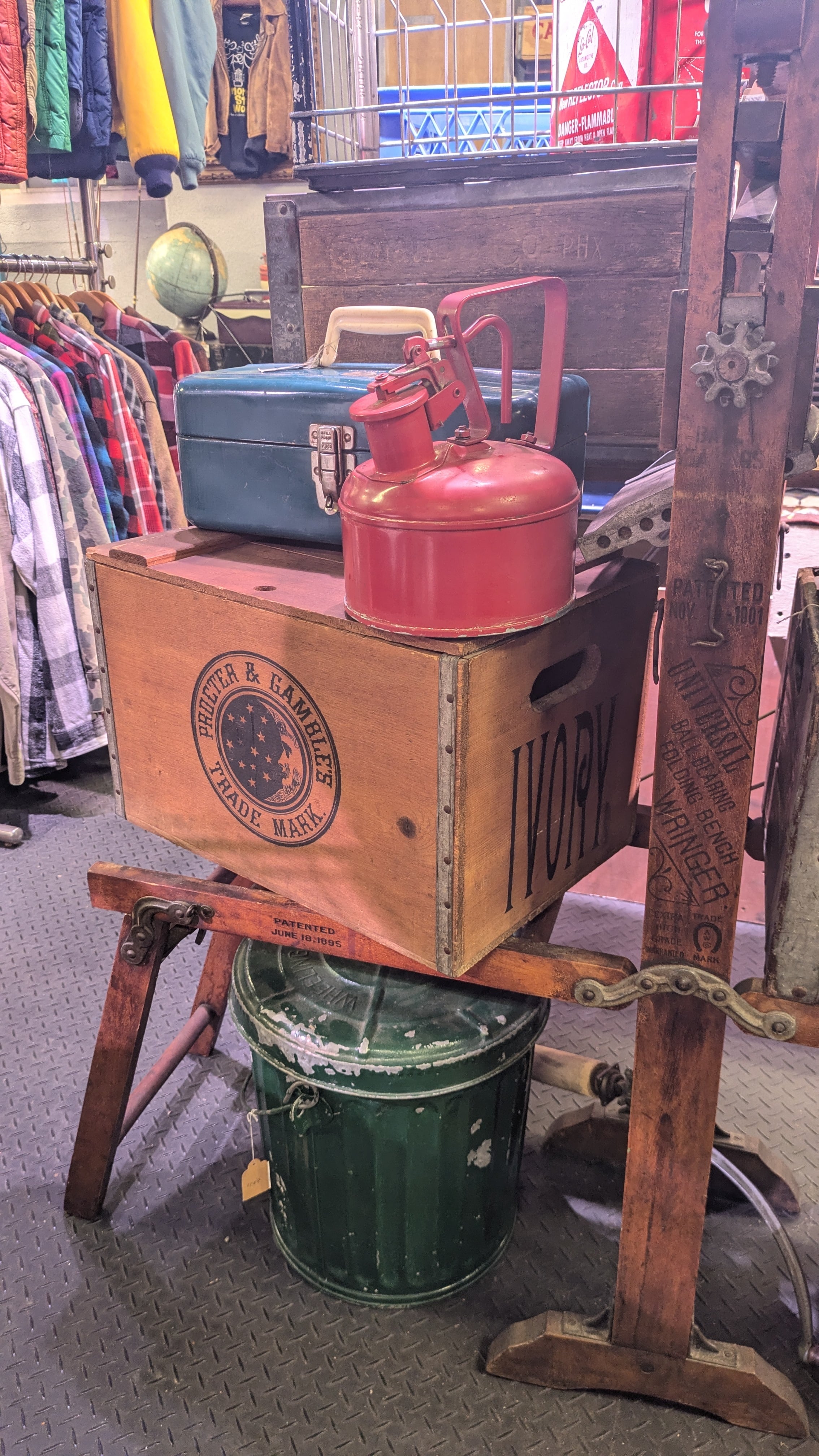 Vintage oilcan ガソリン缶 | M2Fstorage