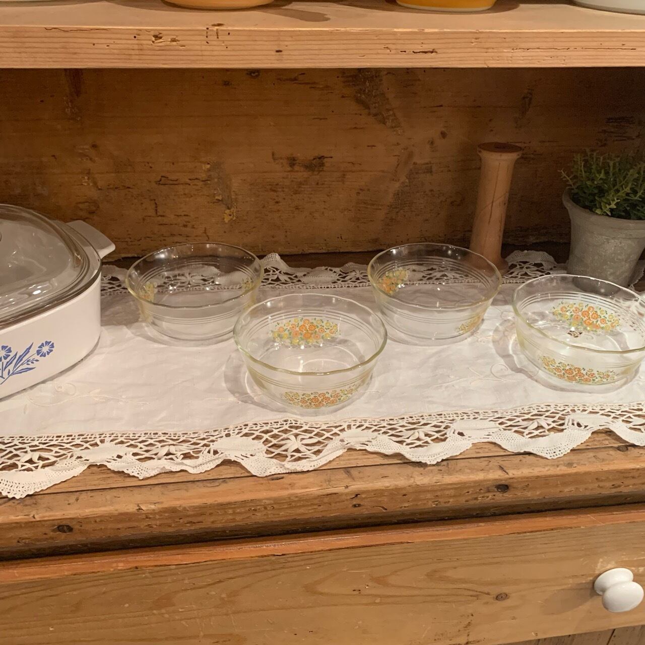 レトロ 花柄がカワイイ パイレックス PYREX 岩城硝子 カスタードカップ