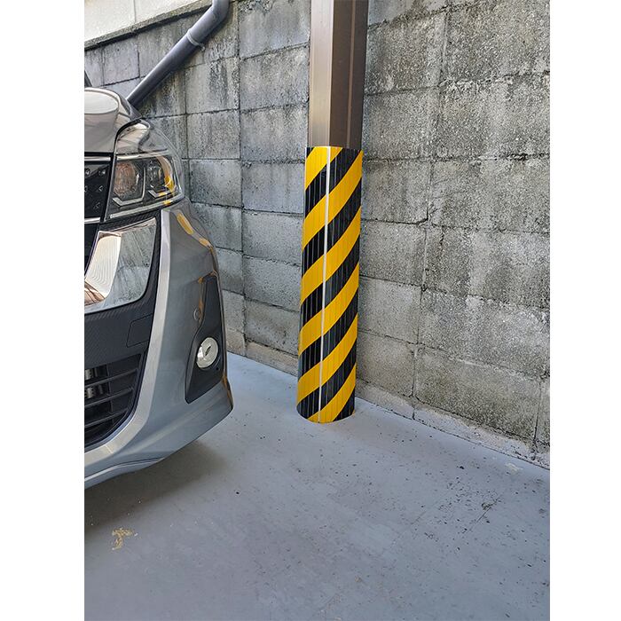 トラ柄スリット反射クッション 粘着式 3枚組 厚み10mm 300×900mm