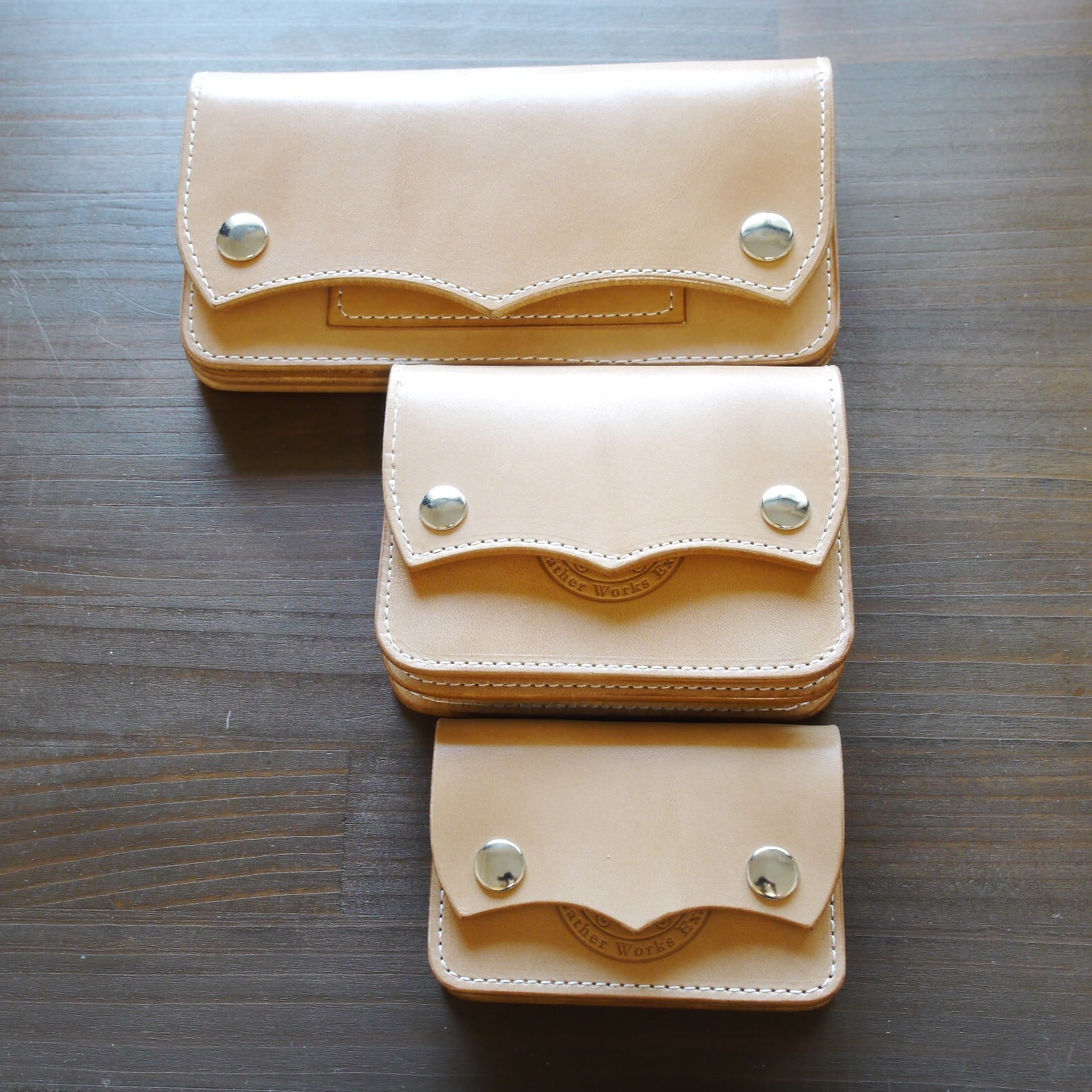 ミニミニトラッカーウォレット・ナチュラル 牛革 ヌメ革 生成り