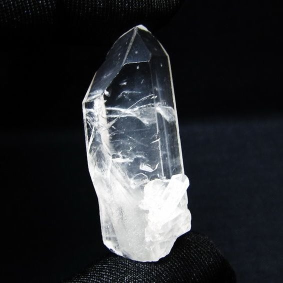 水晶 原石 アーカンソー産 一点物 171-7022