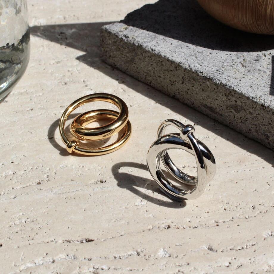 Soierie ソワリー/ Neo coil ring (one color) | TRENTオンライン 