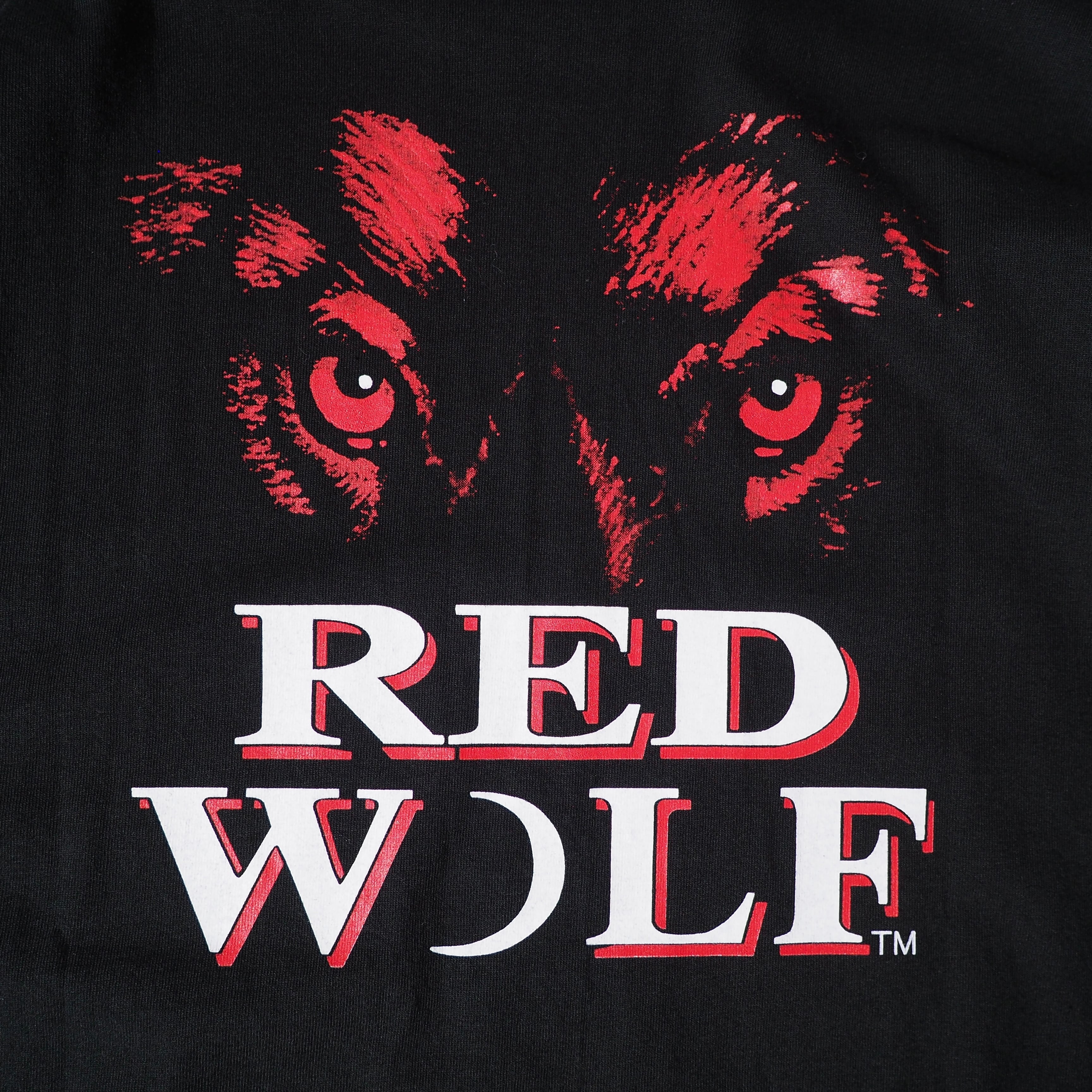 1990s ” RED WOLF ” wolf face printed black Tee (made in Usa)