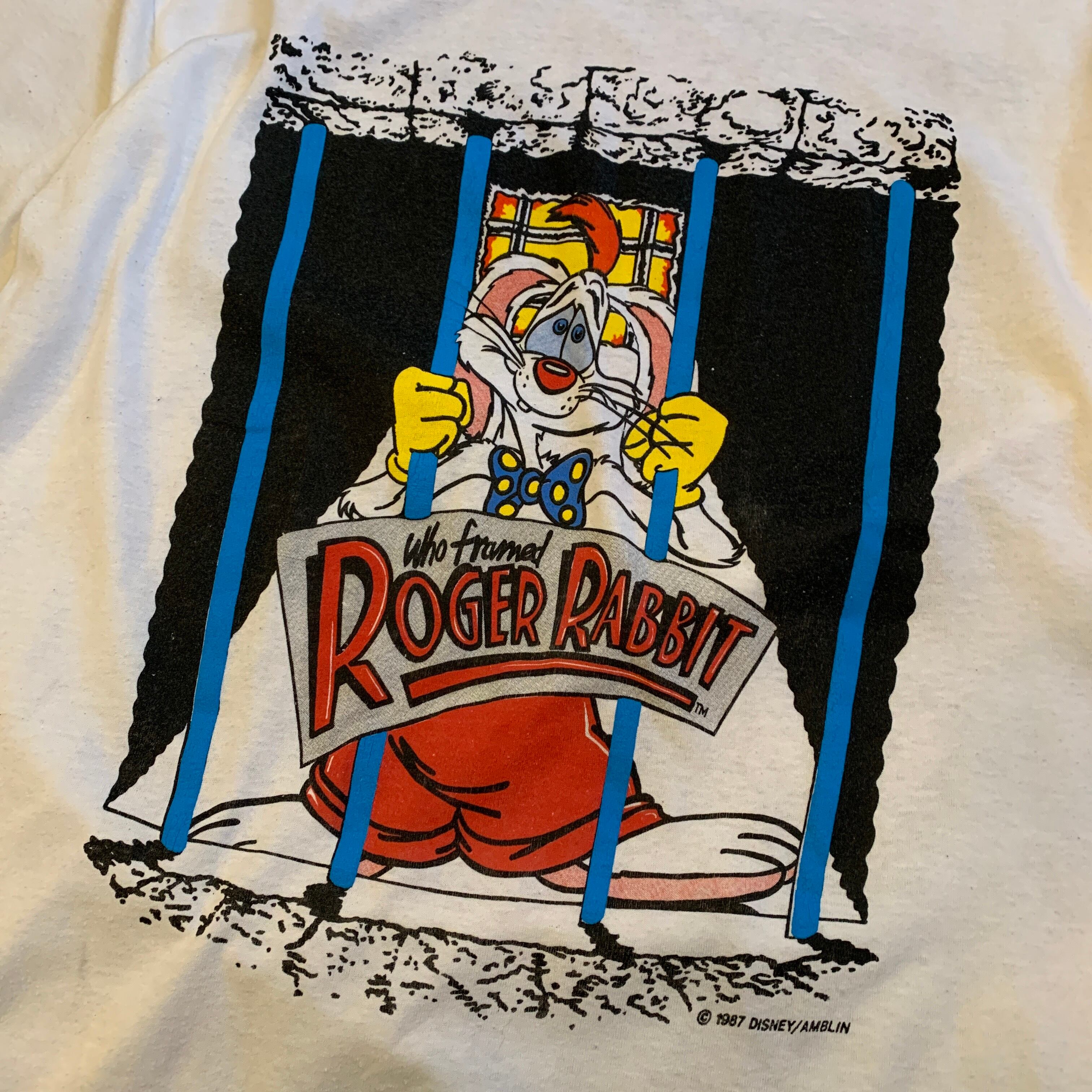 80s ROGER RABBIT T-shirt | What’z up powered by BASE