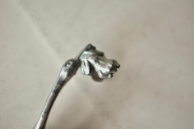 フランス 黙想する動物たちとカトラリーレスト 鷺さんと蛙さん アンティーク