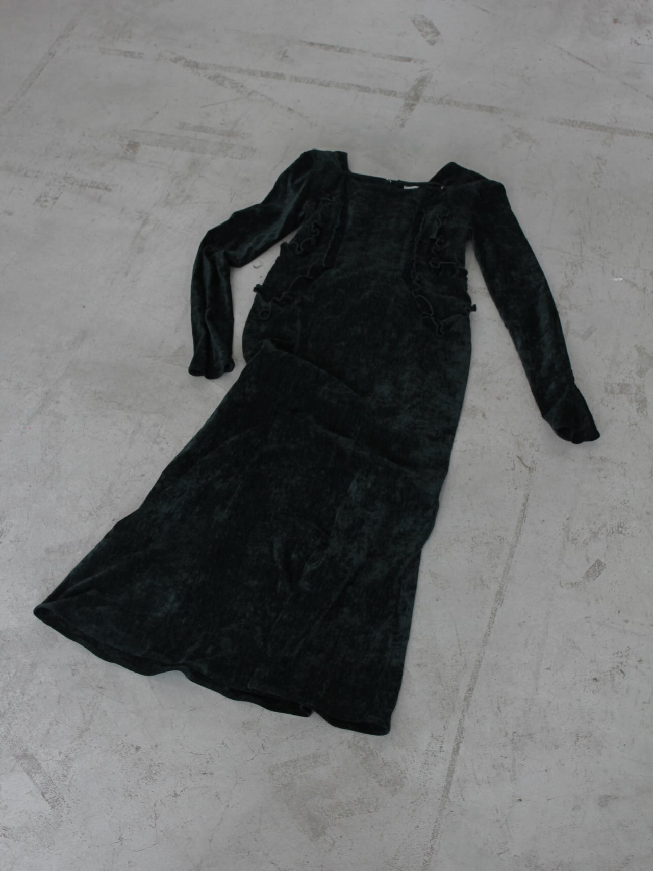 Exclusive Line】belted velour frill onepiece | Katrin TOKYO