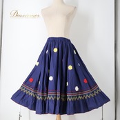 フォークダンス 衣装 Ballerina バレリーナ スカート ネイビー系 花 花モチーフ 刺繍 紺 黄 赤 緑 チロリアン カントリー風 ふんわり かわいい ダンス衣装 イベント 練習 レッスン おしゃれ レディース イエロー系 レッド系 グリーン系