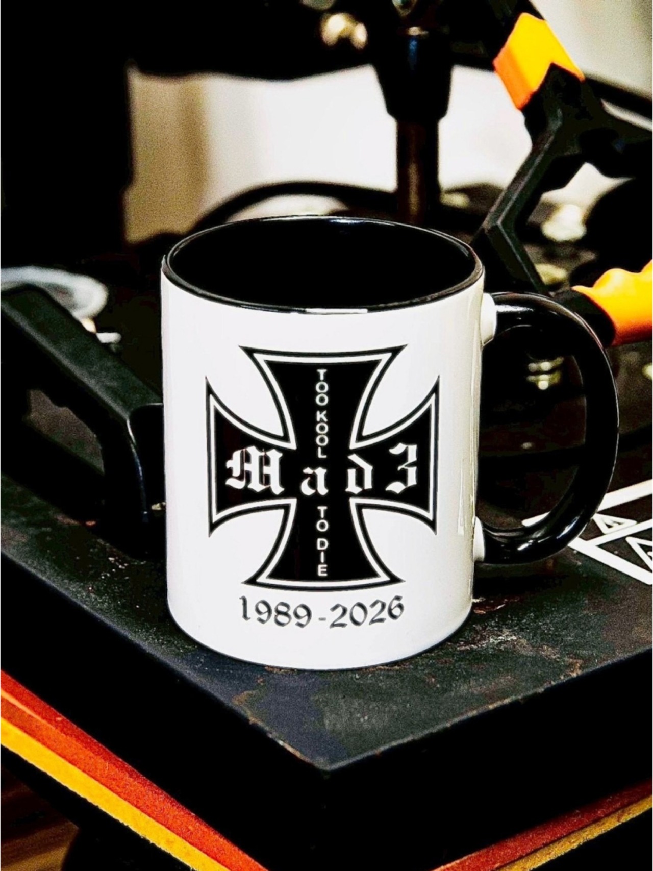 【MAD3】Iron Cross Mug Cup