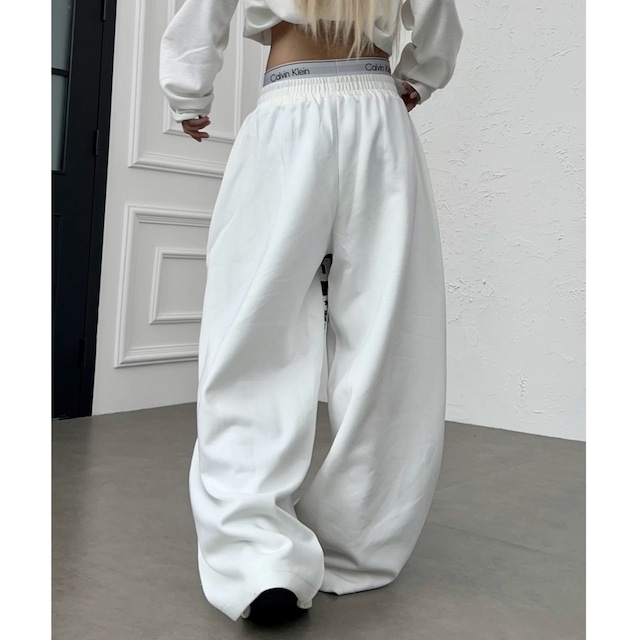 グランジグラフィックルーズフォルムカーブスウェットパンツ 2col R02540