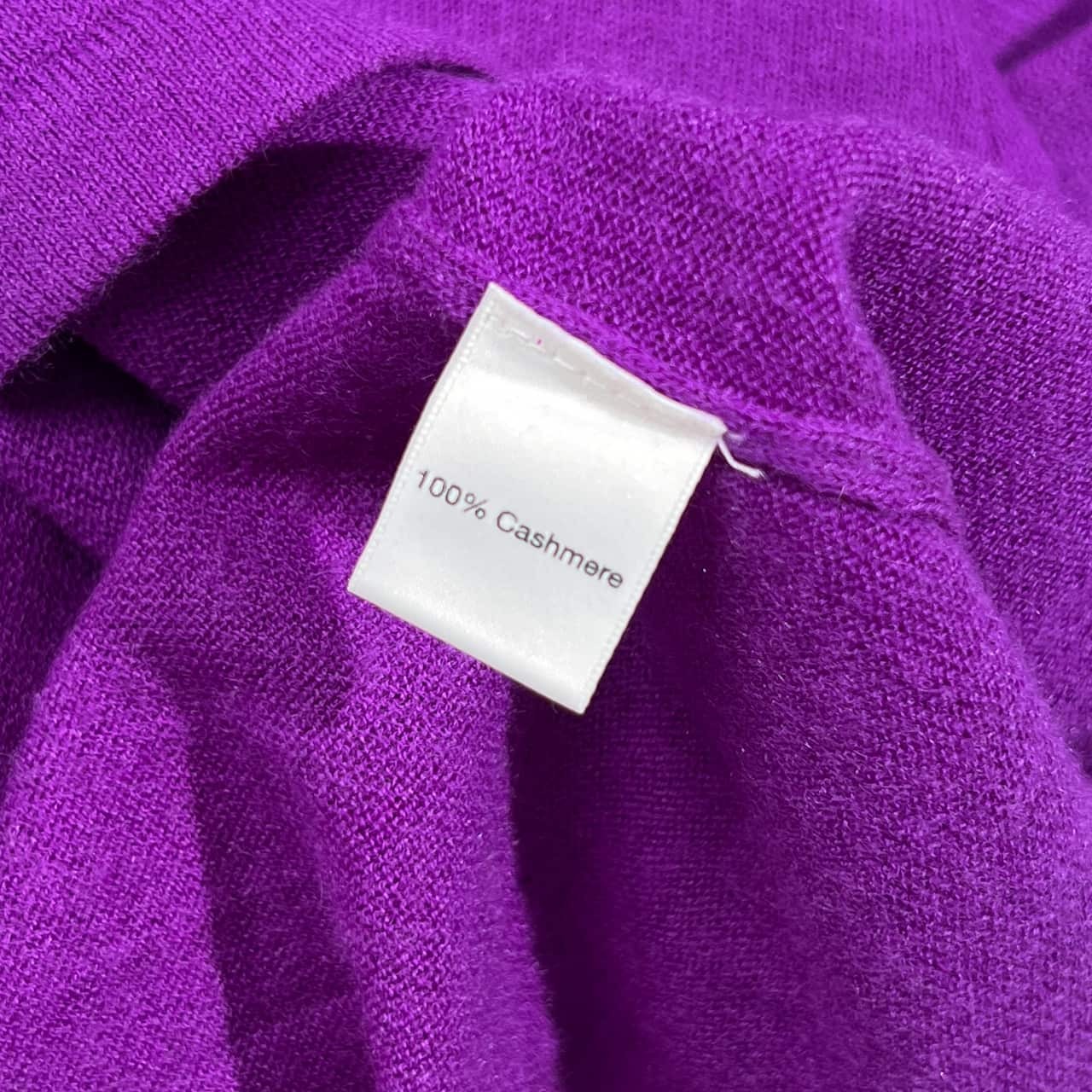 カシミヤ100% BLACK Saks Fifth Avenue ブラック Vネック ハイゲージ  ニット セーター M/パープル レディース