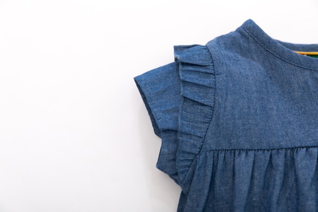 人気デニムデザイン　女の子　子供ワンピース　お洒落　ウサギ絵柄　カジュアル シンプル　幼稚園　保育園　小学校　綿肌ざわり通気性抜群な綿100％♪　お出掛けの 日にオススメです