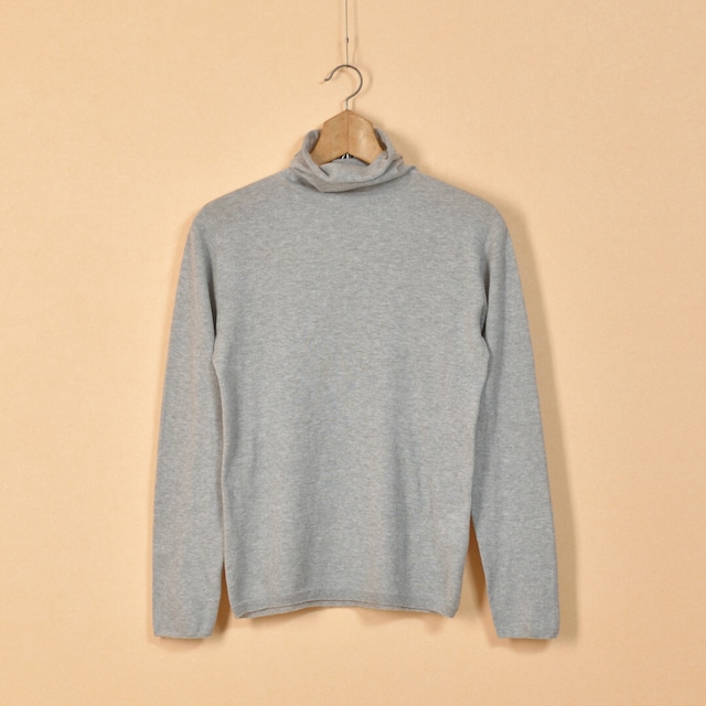 evam eva エヴァムエヴァ　リラックスコットン　タートルネック　relax cotton turtleneck・グレイ　ボタニカルダイの自然な色合いと風合いを大切にしたカットソー