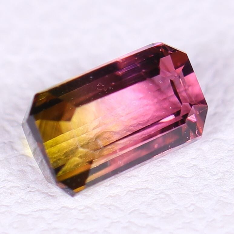 天然バイカラートルマリン』1.45ct アフガニスタン産 ルース【3156